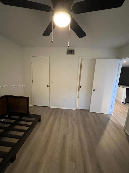 En Venta: $225,000 (2 camas, 2 baños, 1092 Pies cuadrados)