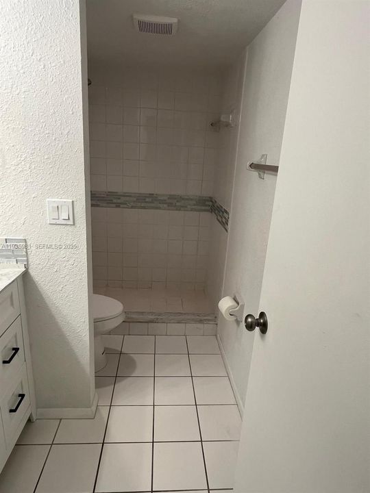 En Venta: $225,000 (2 camas, 2 baños, 1092 Pies cuadrados)