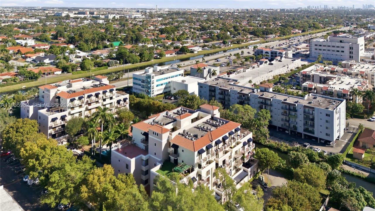 En Renta: $2,800 (2 camas, 2 baños, 934 Pies cuadrados)