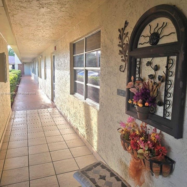 出租: $2,800 (2 贝兹, 2 浴室, 1190 平方英尺)