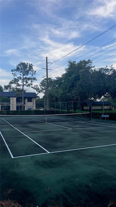 For Rent: $2,150 (2 beds, 2 baths, 790 Square Feet)