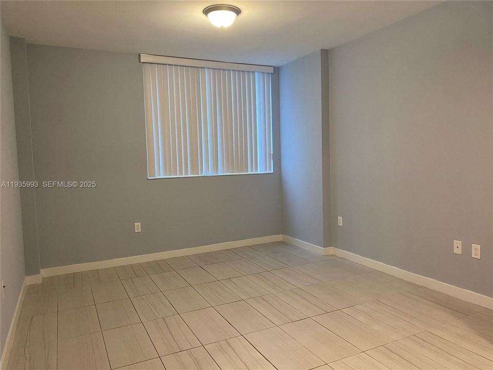 В аренду: $1,326 (1 спален, 1 ванн, 574 Квадратных фут)