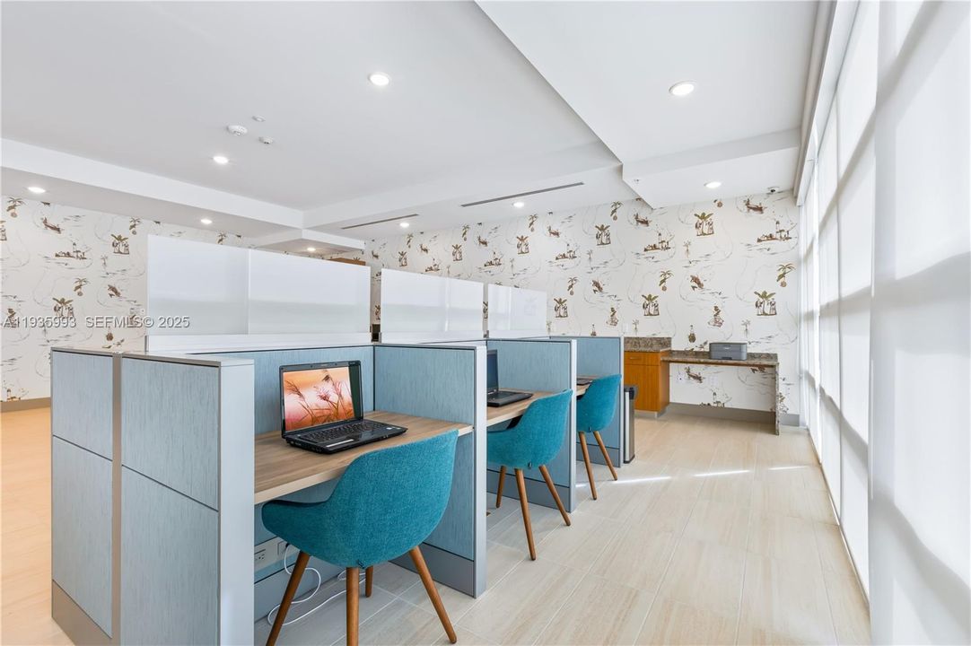 В аренду: $1,326 (1 спален, 1 ванн, 574 Квадратных фут)