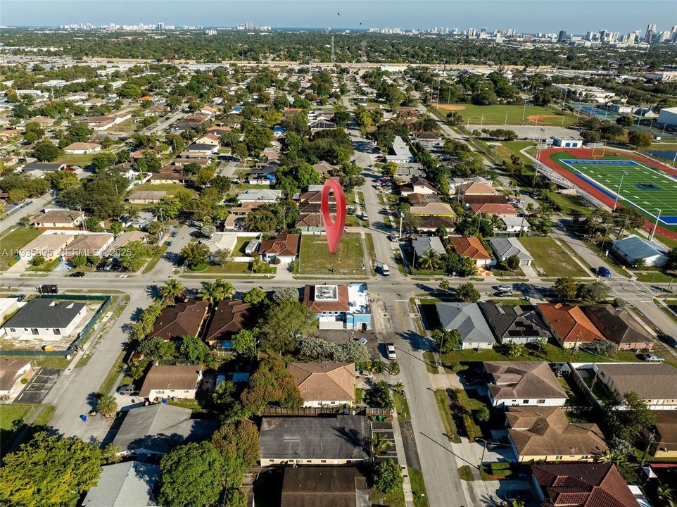 En Venta: $150,000 (0.17 acres)