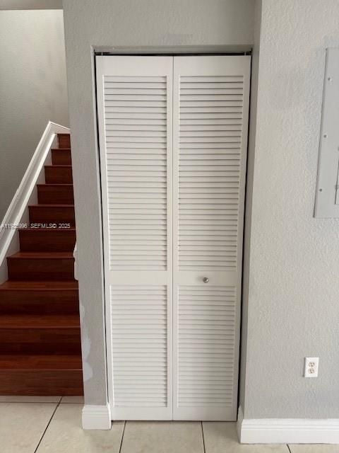 For Sale: $339,900 (2 beds, 2 baths, 1234 Square Feet)