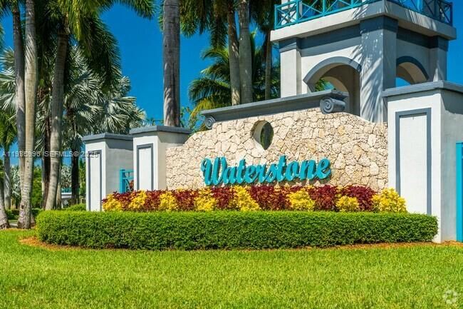 For Sale: $339,900 (2 beds, 2 baths, 1234 Square Feet)