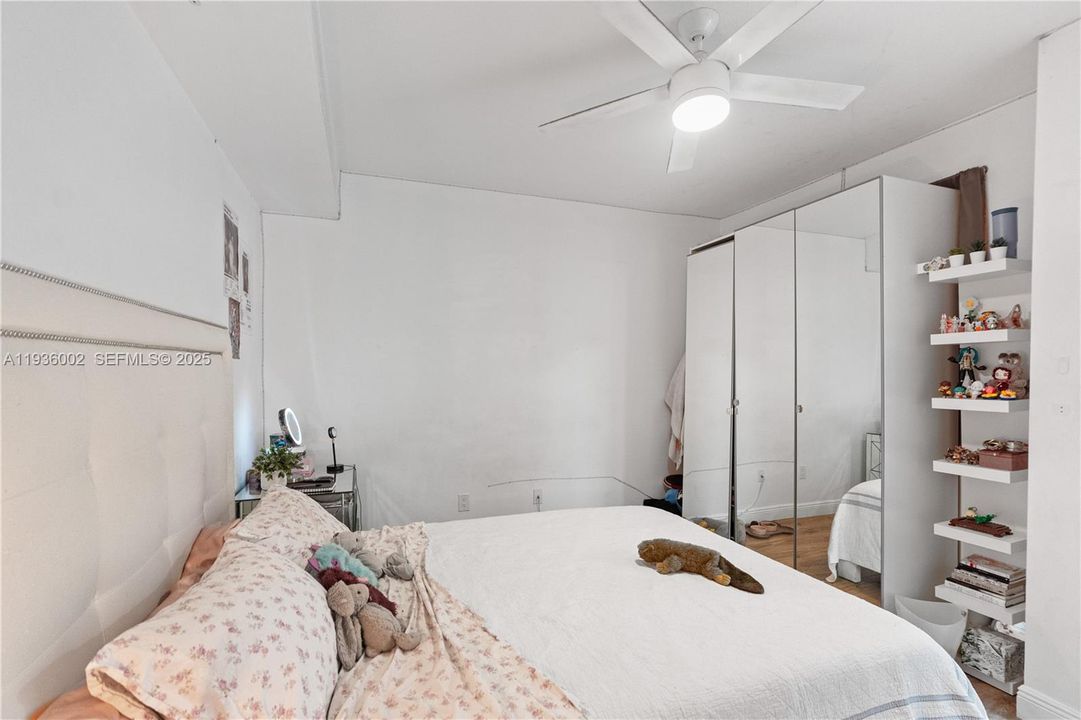 待售: $750,000 (3 贝兹, 2 浴室, 1336 平方英尺)