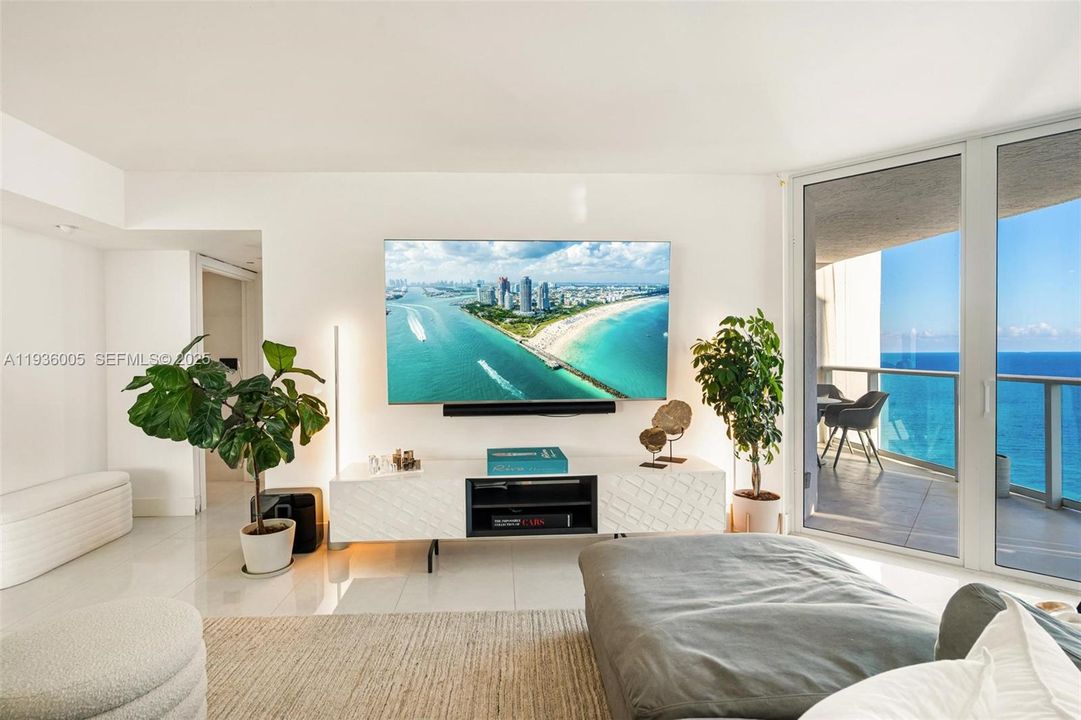 待售: $1,399,000 (2 贝兹, 2 浴室, 1760 平方英尺)