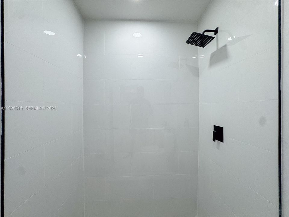 For Sale: $445,000 (3 beds, 2 baths, 550 Square Feet)