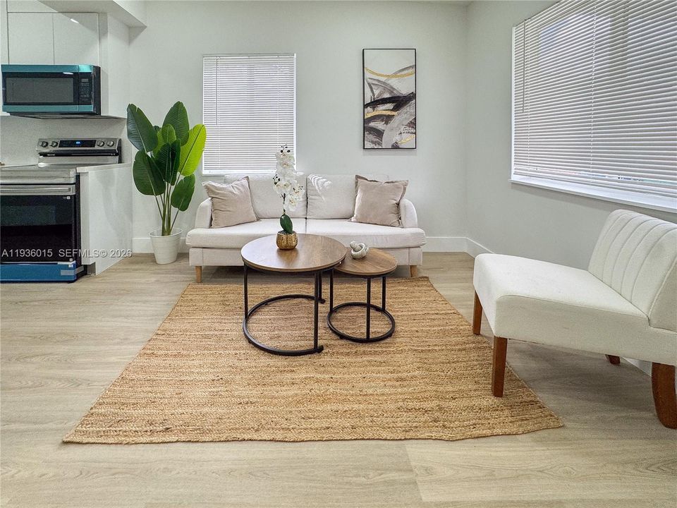 For Sale: $445,000 (3 beds, 2 baths, 550 Square Feet)