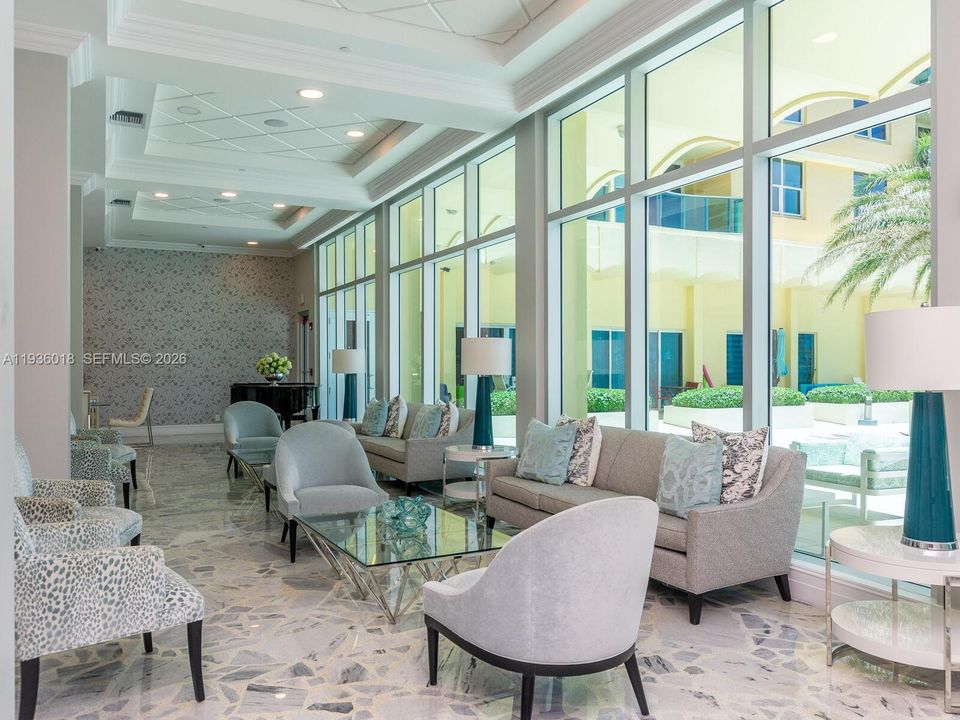 В аренду: $2,900 (1 спален, 1 ванн, 835 Квадратных фут)