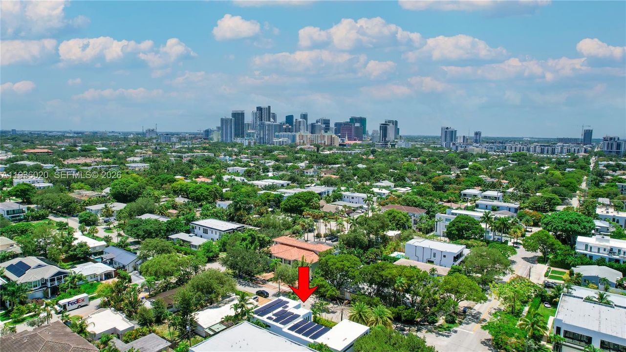 For Sale: $3,550,000 (4 beds, 4 baths, 3734 Square Feet)