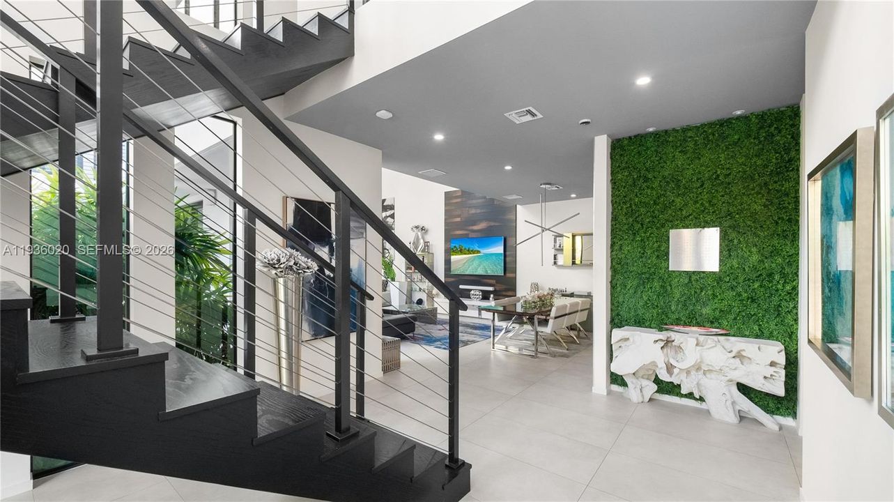 For Sale: $3,550,000 (4 beds, 4 baths, 3734 Square Feet)