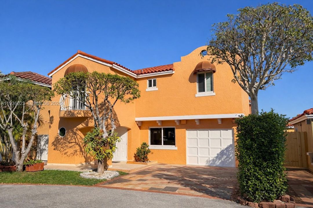 En Venta: $625,000 (3 camas, 2 baños, 1570 Pies cuadrados)