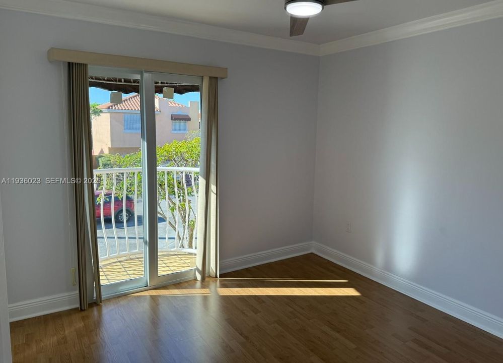 En Venta: $625,000 (3 camas, 2 baños, 1570 Pies cuadrados)