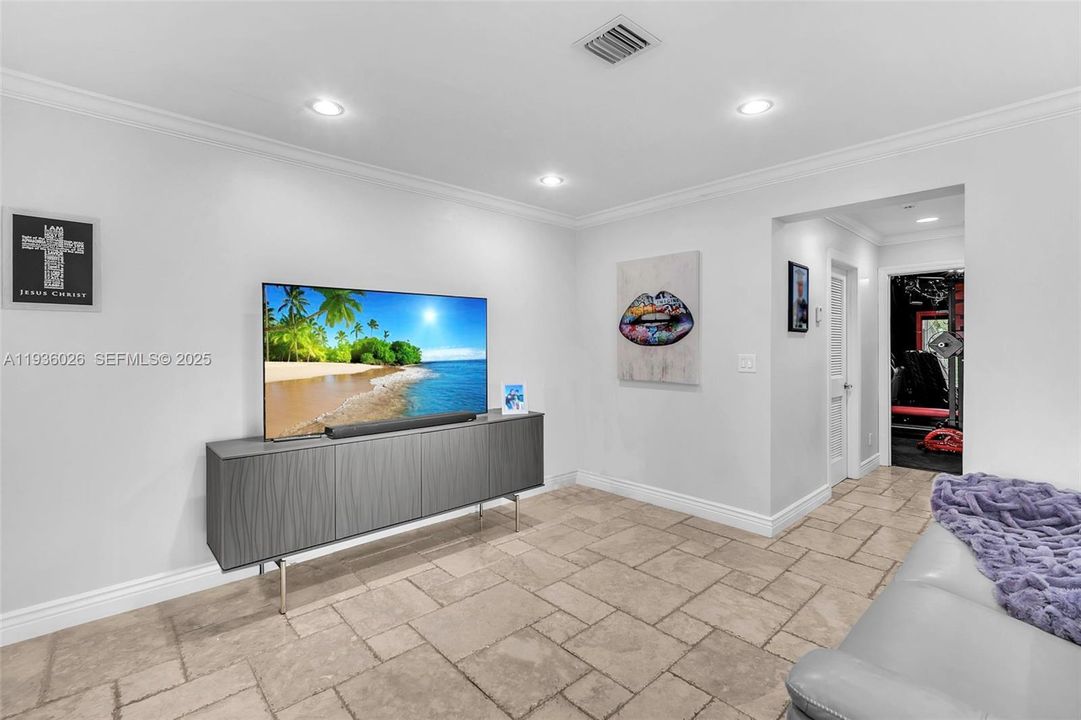 На продажу: $840,000 (3 спален, 2 ванн, 0 Квадратных фут)