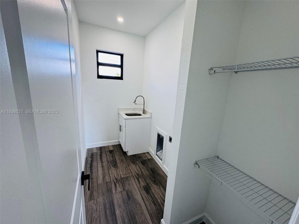 En Venta: $389,990 (3 camas, 2 baños, 1490 Pies cuadrados)