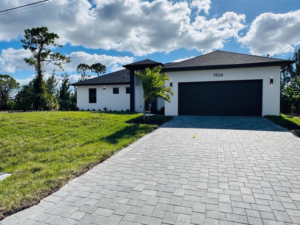 En Venta: $389,990 (3 camas, 2 baños, 1490 Pies cuadrados)