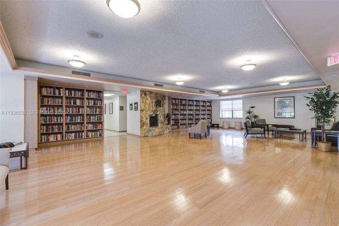 En Venta: $315,000 (3 camas, 2 baños, 1120 Pies cuadrados)