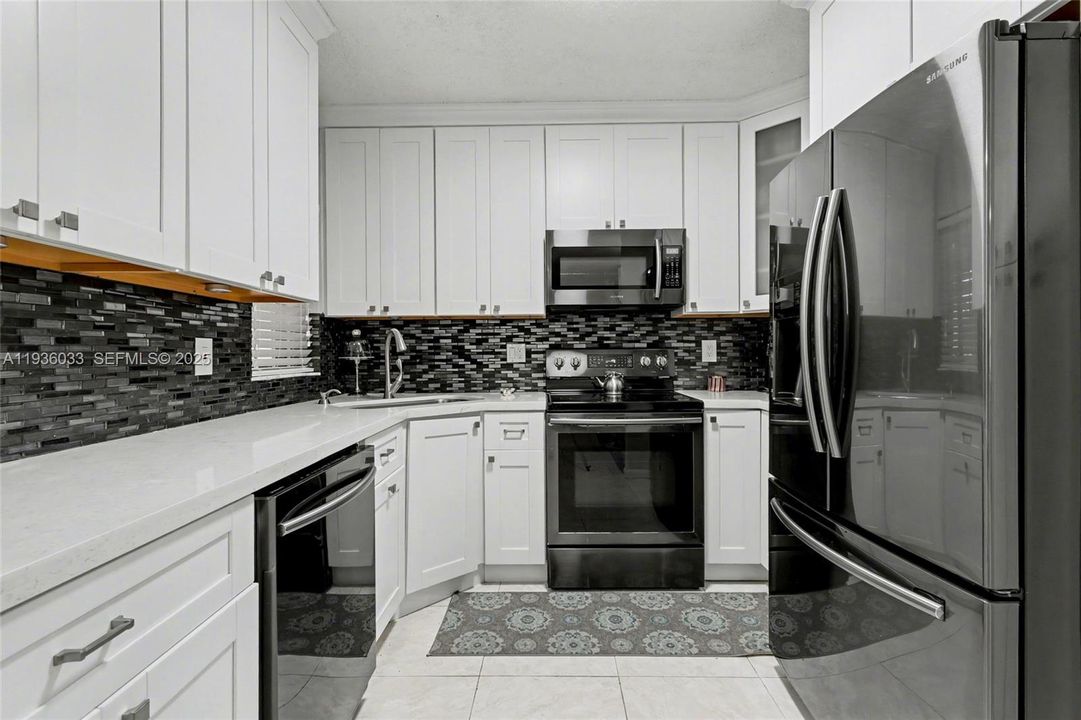 En Venta: $315,000 (3 camas, 2 baños, 1120 Pies cuadrados)