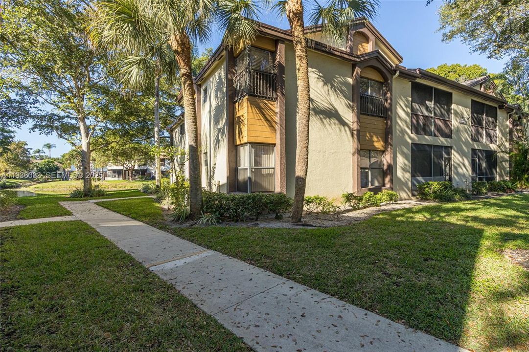 En Venta: $315,000 (3 camas, 2 baños, 1120 Pies cuadrados)