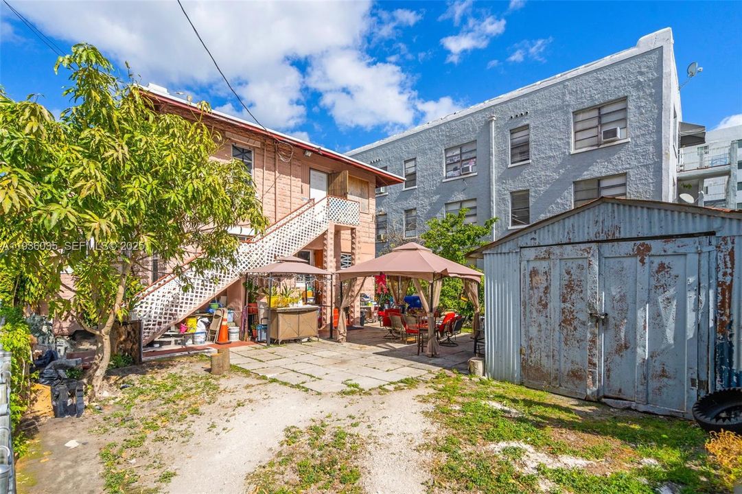 For Sale: $1,199,999 (0 beds, 0 baths, 0 Square Feet)