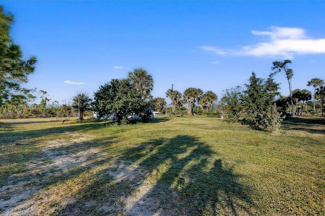 For Sale: $615,000 (4 beds, 2 baths, 1880 Square Feet)