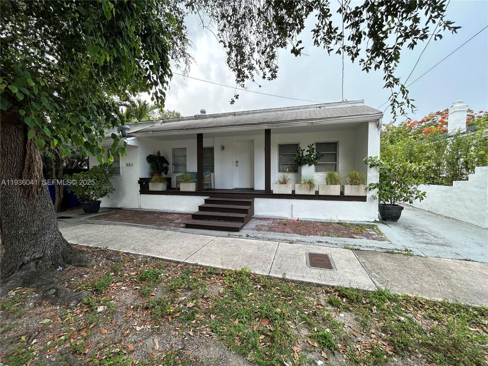 For Rent: $2,250 (2 beds, 1 baths, 0 Square Feet)