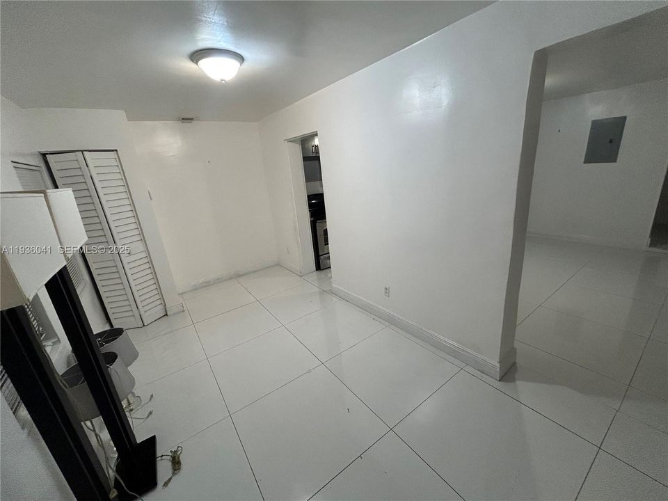 For Rent: $2,250 (2 beds, 1 baths, 0 Square Feet)