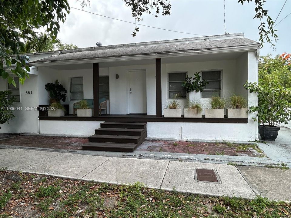 For Rent: $2,250 (2 beds, 1 baths, 0 Square Feet)