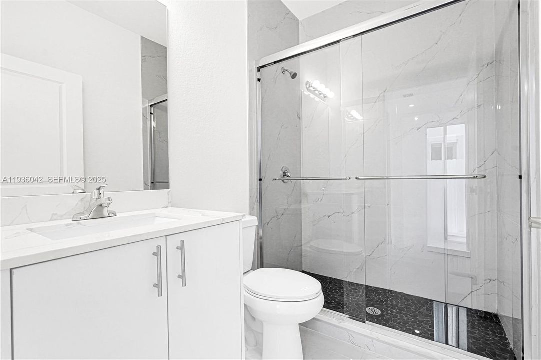 В аренду: $4,540 (5 спален, 3 ванн, 0 Квадратных фут)