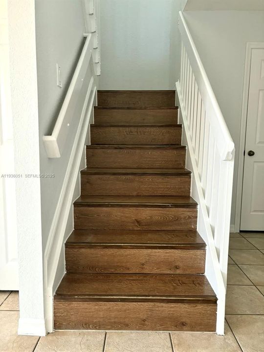 For Rent: $3,200 (4 beds, 2 baths, 1667 Square Feet)