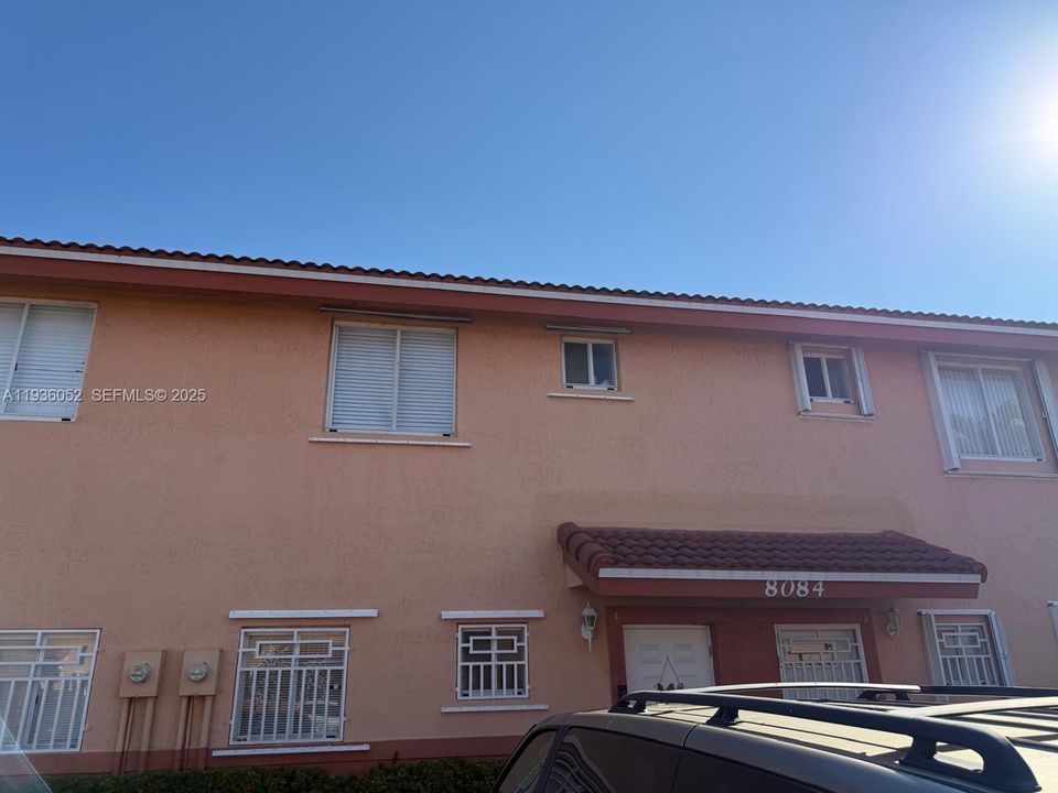 En Renta: $2,500 (2 camas, 2 baños, 1020 Pies cuadrados)