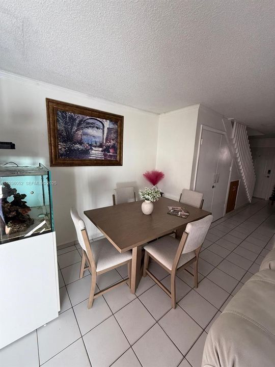 En Renta: $2,500 (2 camas, 2 baños, 1020 Pies cuadrados)