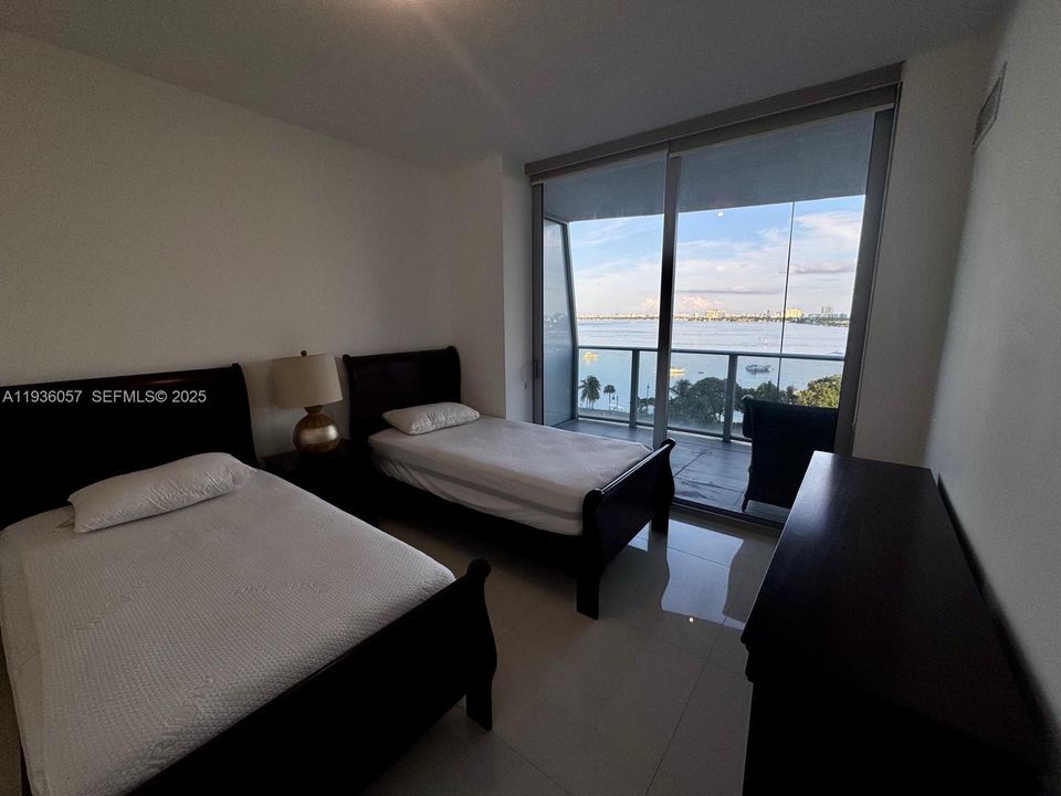 В аренду: $6,500 (2 спален, 2 ванн, 0 Квадратных фут)