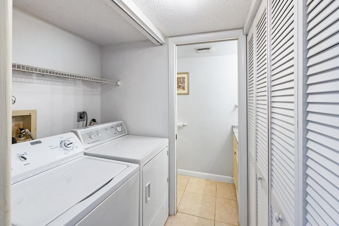 1402 Nebraska Avenue Unit 13-D-17