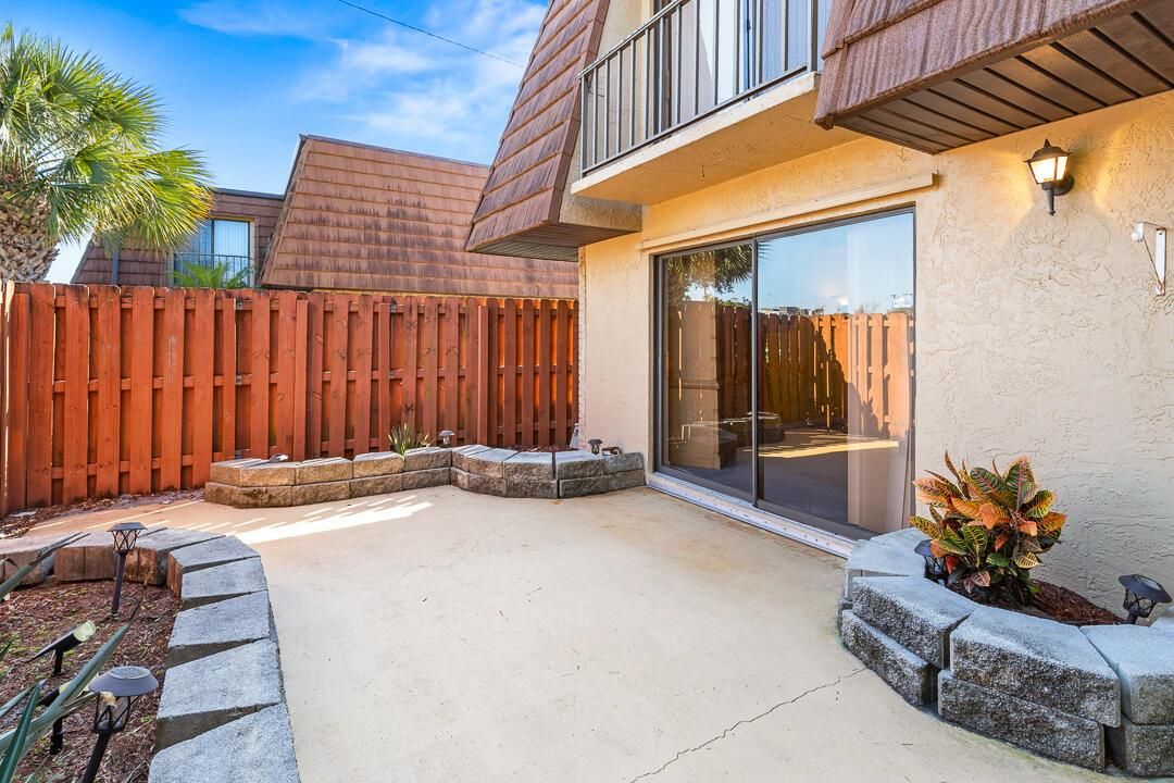 1402 Nebraska Avenue Unit 13-D-28