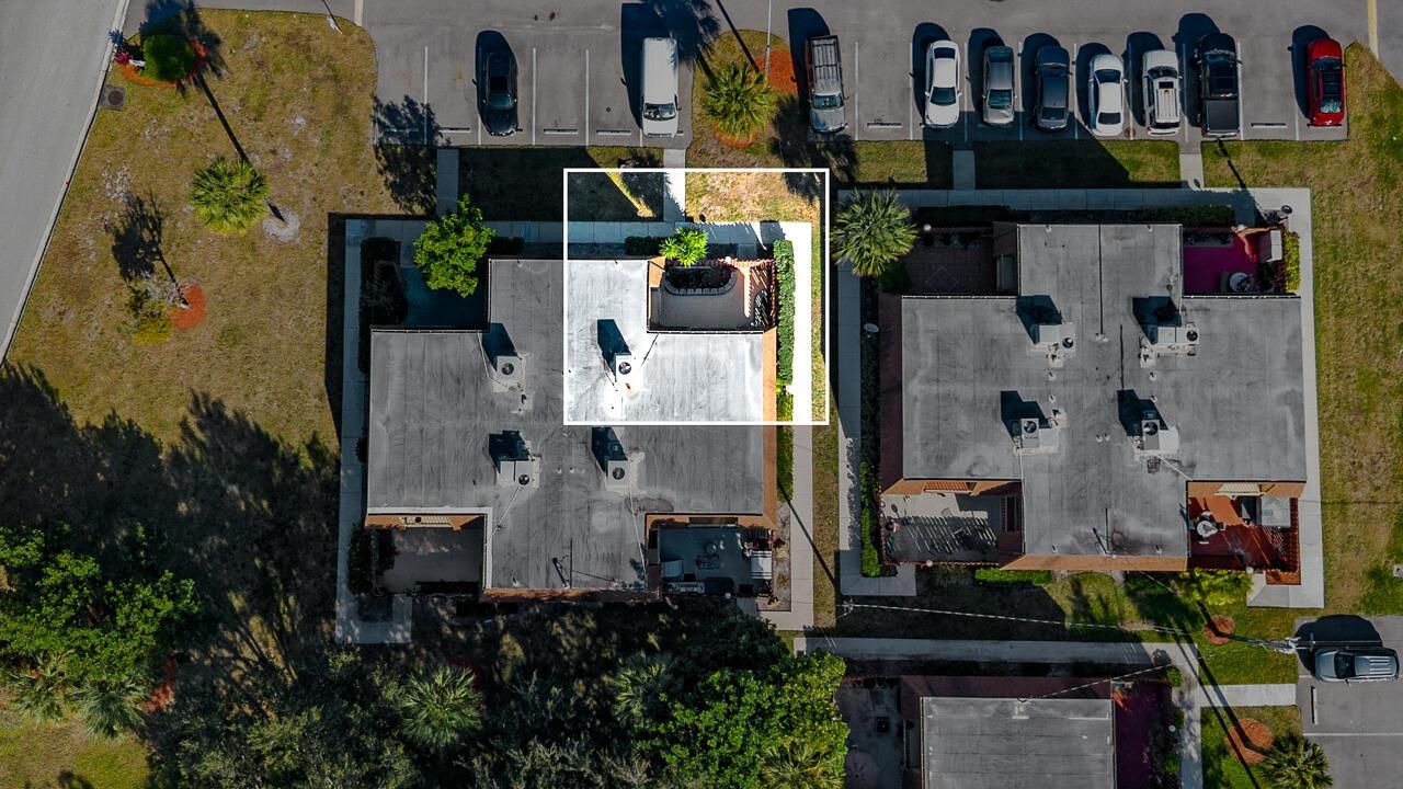 1402 Nebraska Avenue Unit 13-D-6