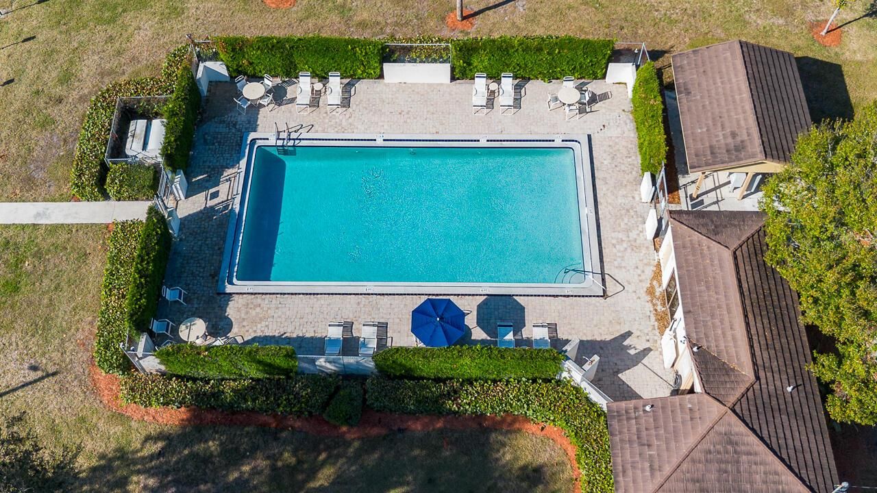 1402 Nebraska Avenue Unit 13-D-8