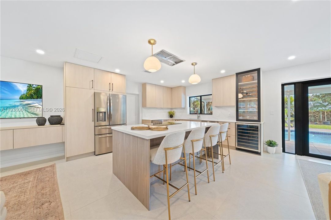 На продажу: $1,150,000 (3 спален, 2 ванн, 1566 Квадратных фут)