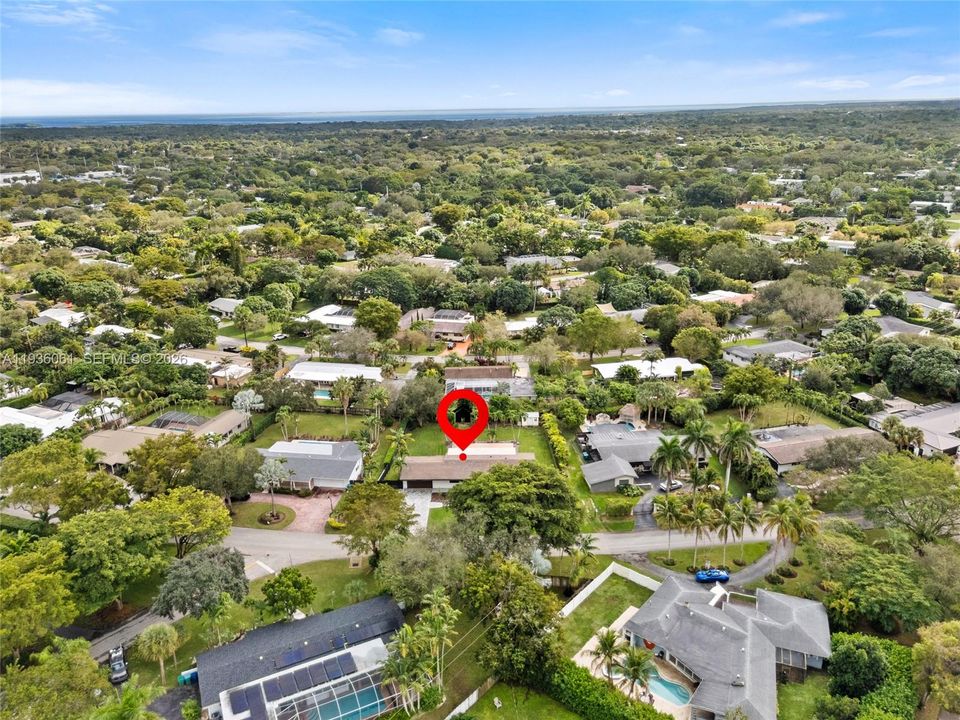 На продажу: $1,150,000 (3 спален, 2 ванн, 1566 Квадратных фут)