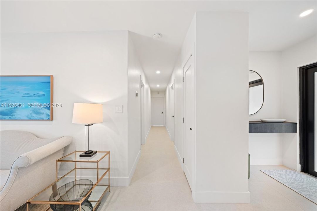 На продажу: $1,150,000 (3 спален, 2 ванн, 1566 Квадратных фут)