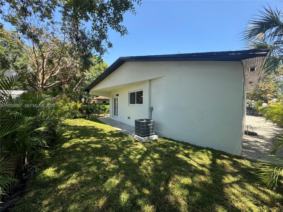 待售: $979,900 (0 贝兹, 0 浴室, 2128 平方英尺)