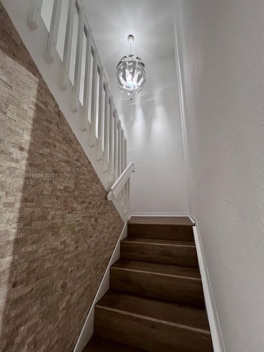 В аренду: $2,650 (3 спален, 2 ванн, 1131 Квадратных фут)