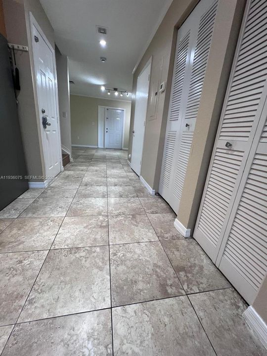 В аренду: $2,650 (3 спален, 2 ванн, 1131 Квадратных фут)