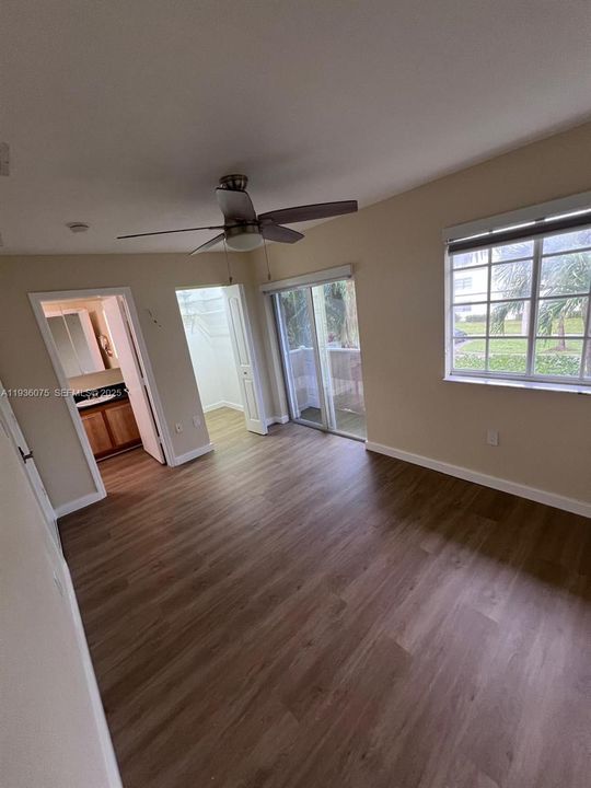 В аренду: $2,650 (3 спален, 2 ванн, 1131 Квадратных фут)