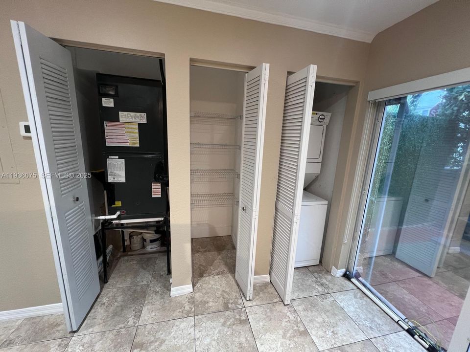 В аренду: $2,650 (3 спален, 2 ванн, 1131 Квадратных фут)