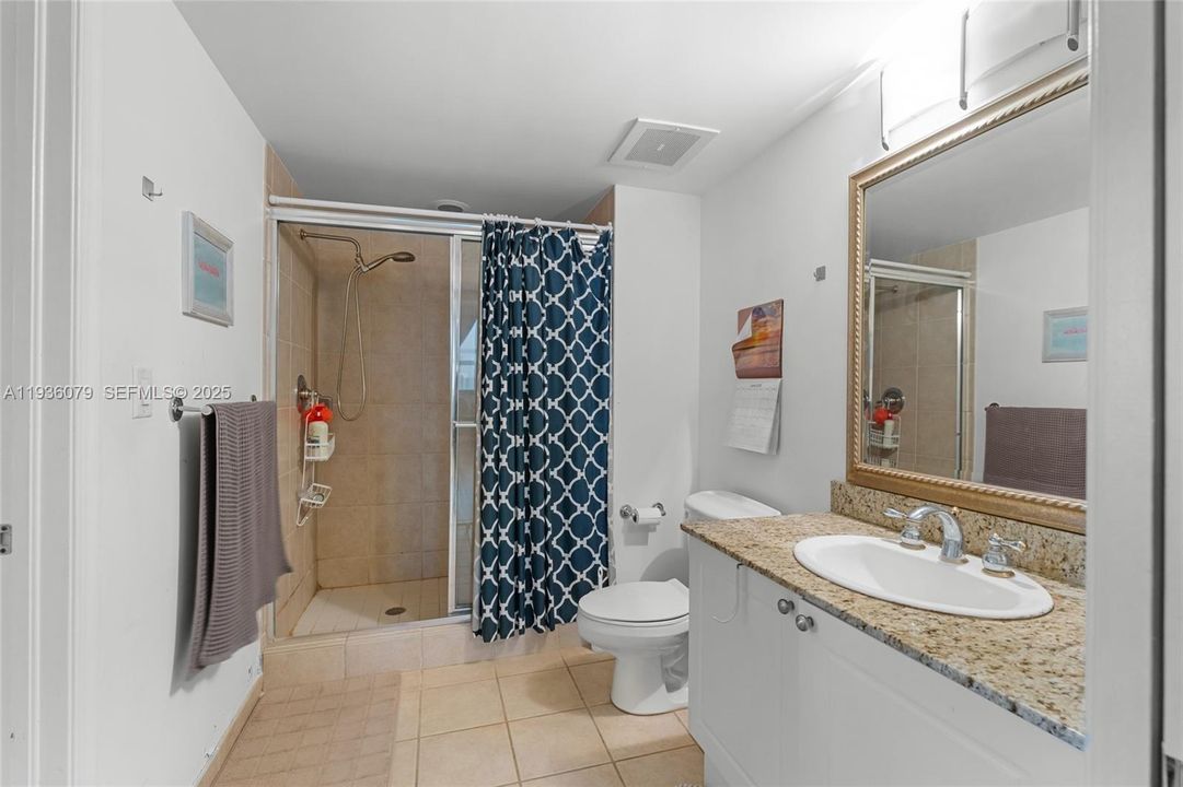 For Sale: $495,000 (2 beds, 2 baths, 1175 Square Feet)
