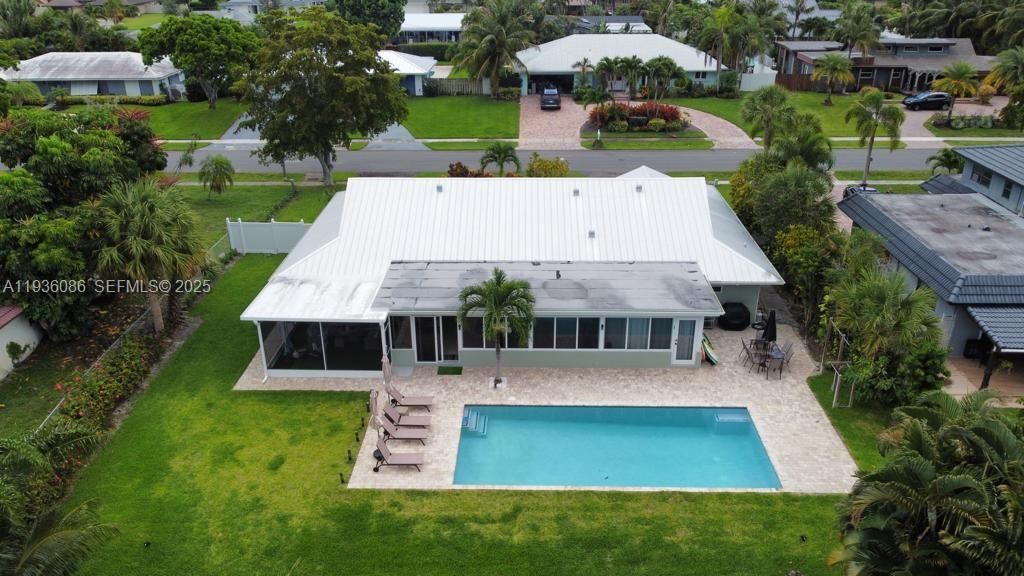 出租: $6,700 (3 贝兹, 2 浴室, 2674 平方英尺)