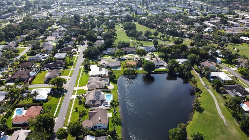 出租: $6,700 (3 贝兹, 2 浴室, 2674 平方英尺)